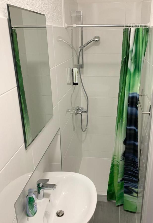 ארפורט Stylisches 2 Zimmer Apartment Zum Abschalten מראה חיצוני תמונה