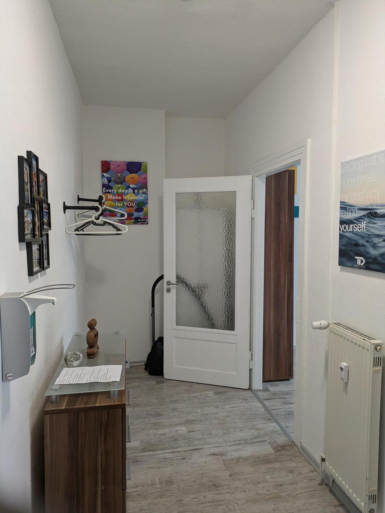 ארפורט Stylisches 2 Zimmer Apartment Zum Abschalten מראה חיצוני תמונה